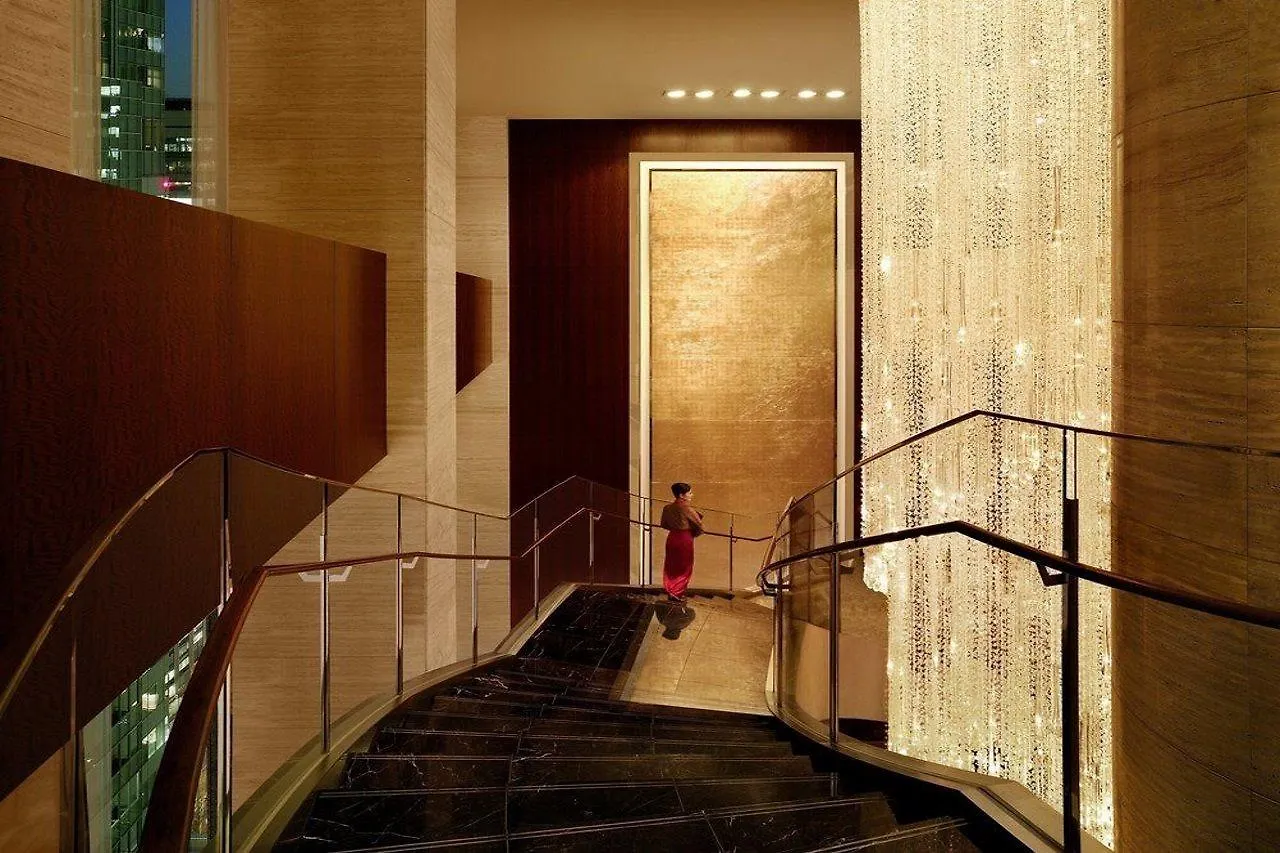 Shangri-La Tōkyō 5*,